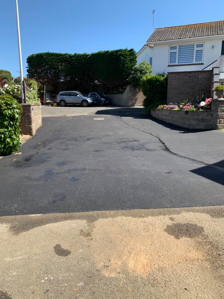 Commercial asphalt contractors London resurfacing project