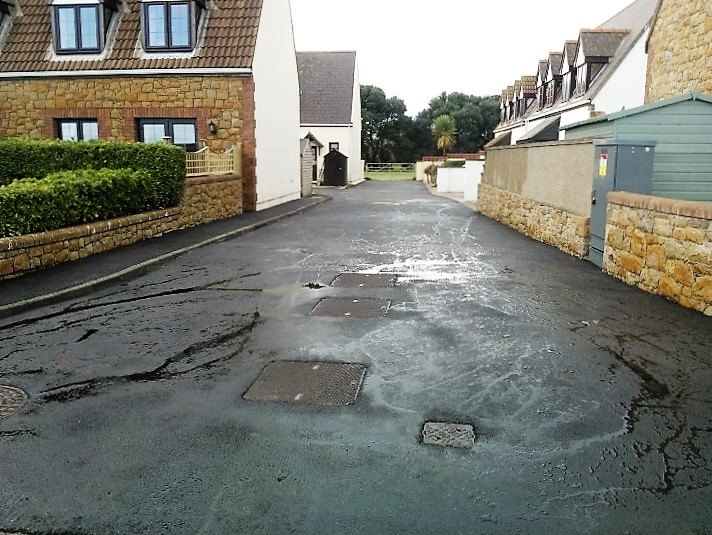 Tarmac contractors